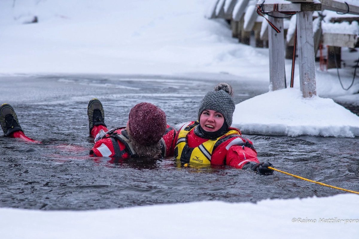 Arctic Water Experience in Pyhätunturi by Outdoor Artisans