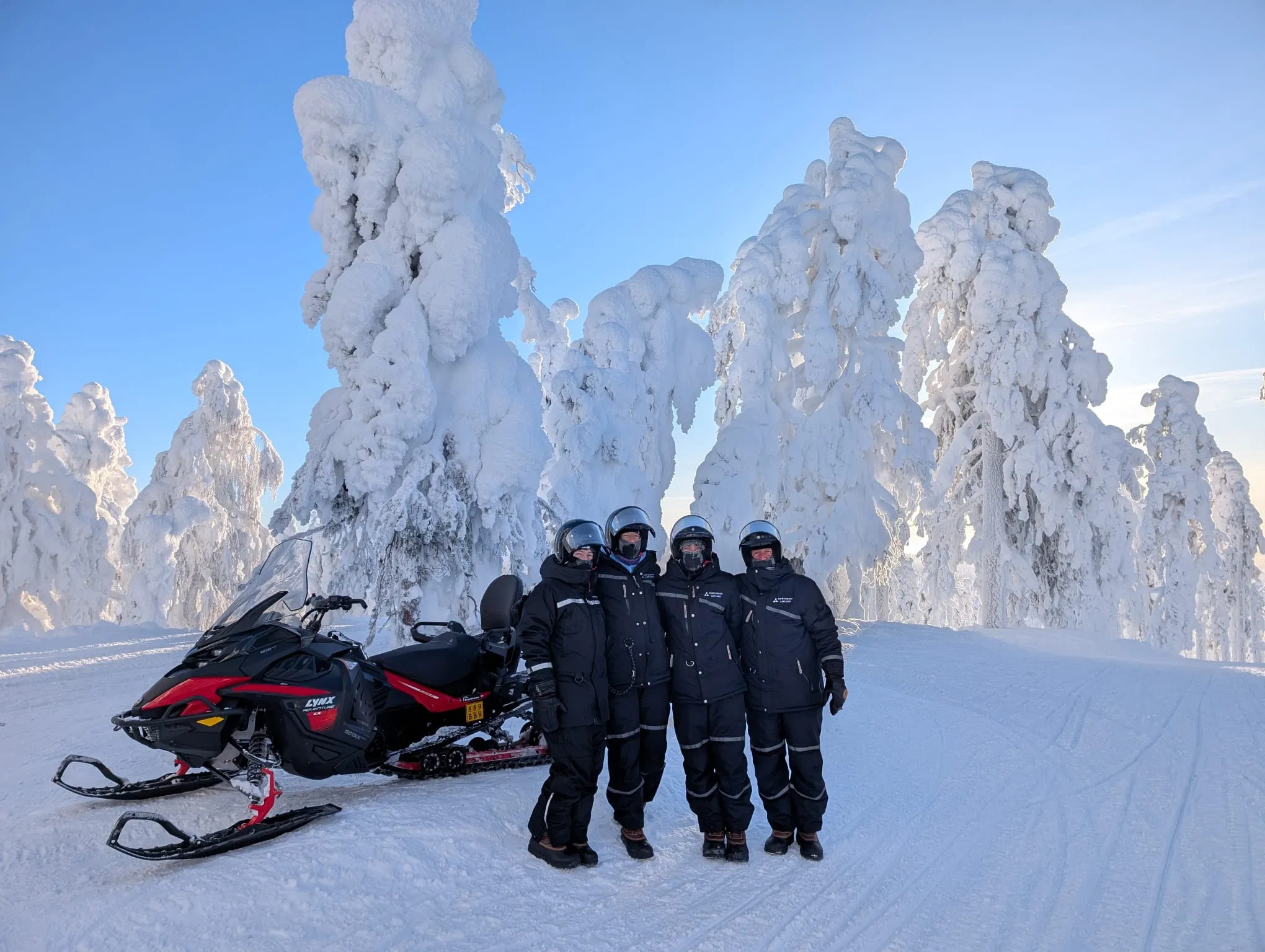 Family-Friendly Snowmobile Adventure in Ylläs
