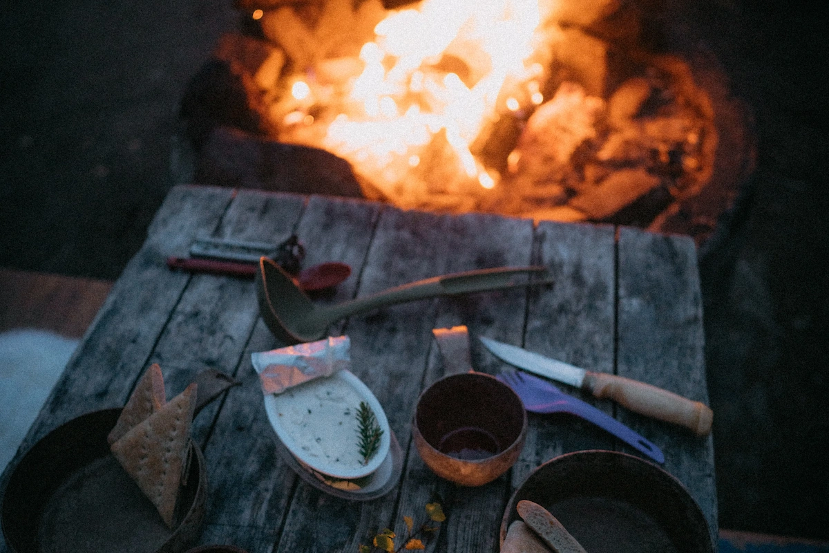 Private - Wilderness And Campfire Experience With Lunch By The Lake From Levi