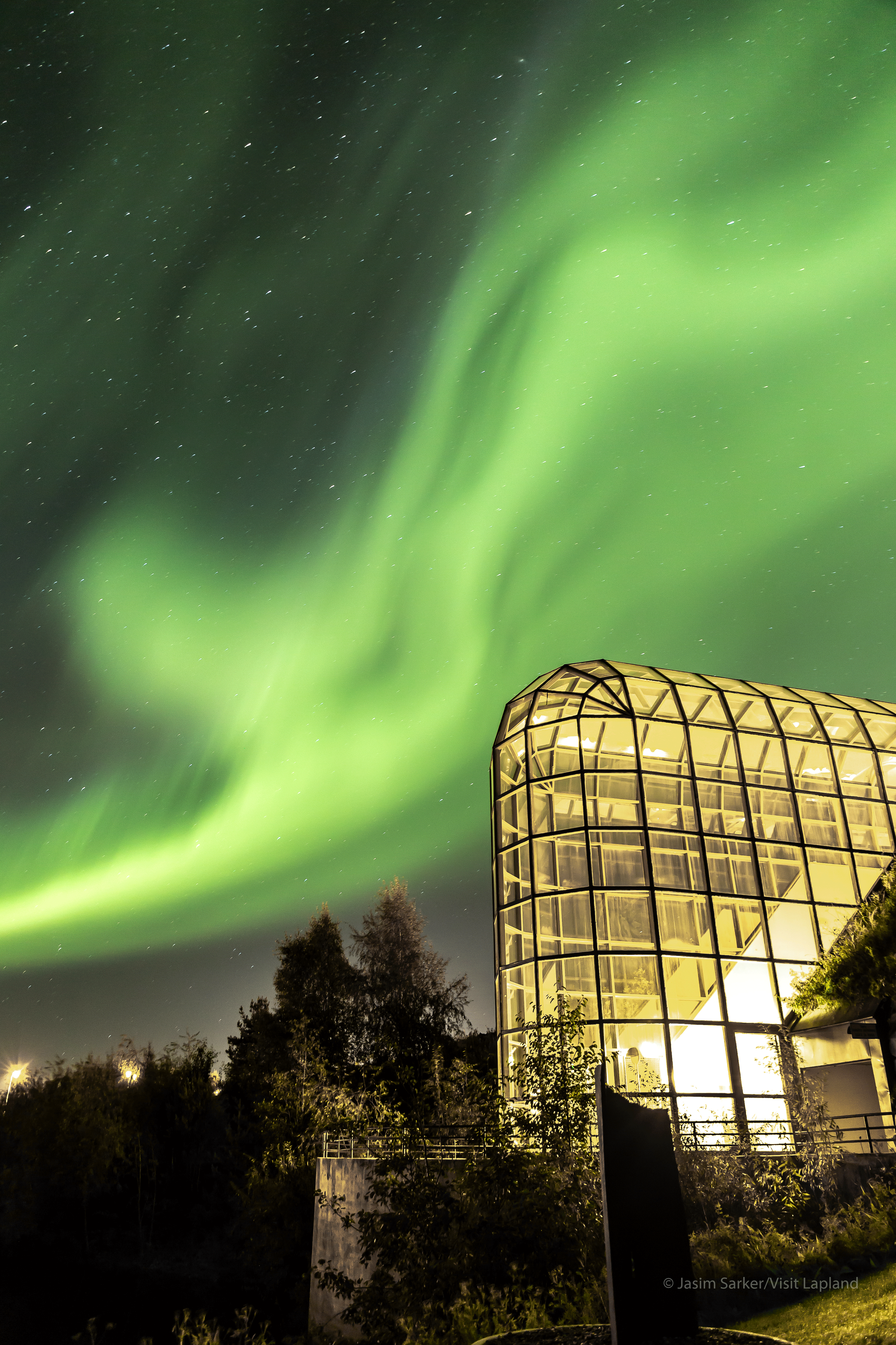 Northern lights in arktikum Rovaniemi Lapland by Jasim Sarker- Visit Lapland