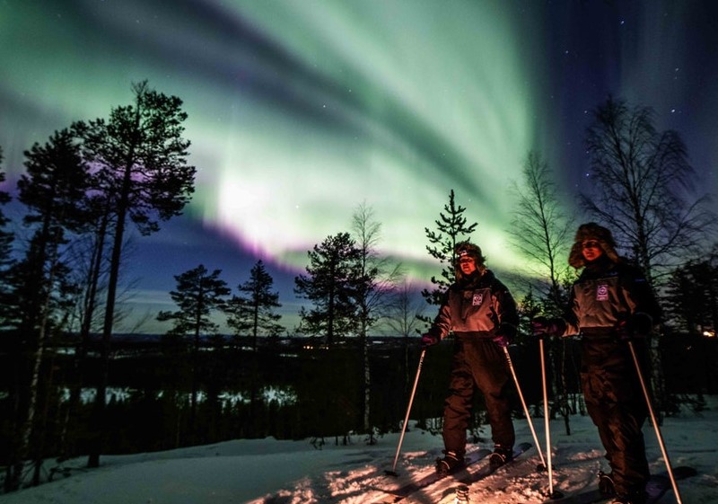 Northern Lights skiing adventure Beyond Arctic - Visit Lapland