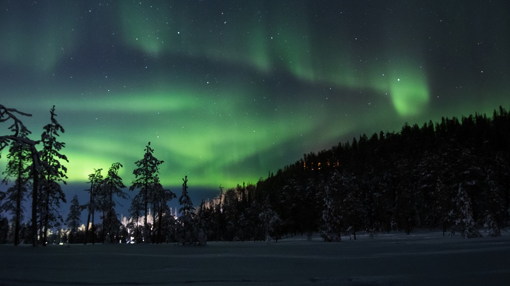 Anniina Olkkonen- dream nights and the northern beauty the aurora in Finnish Lapland winter
