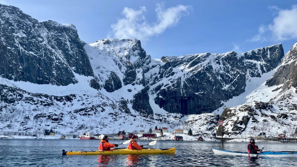 Travelling to Norway, Kayak Tour - Kaat